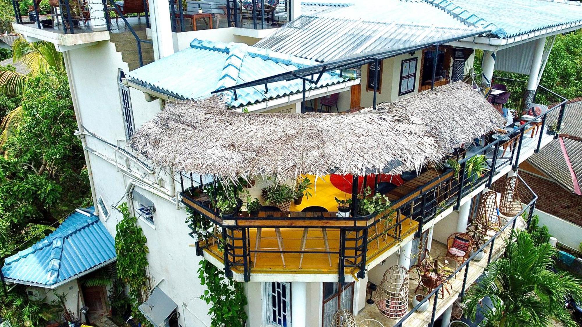 Habibi Hostel & Restaurant 우나와투나 외부 사진